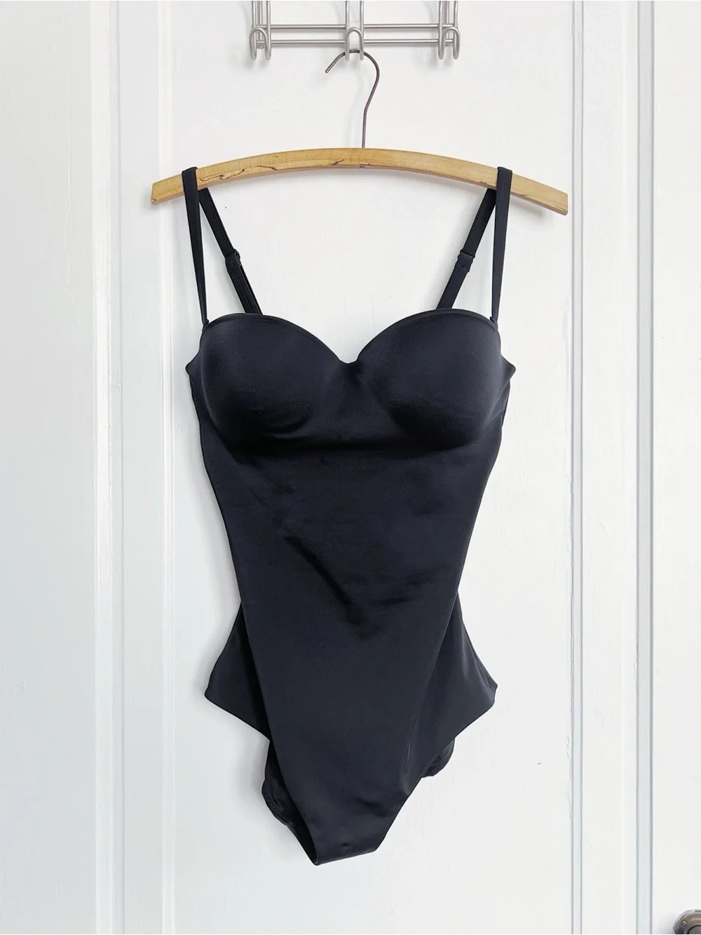 Wolford • Essentials Molded Forming Swimsuit one piece black swimbody D cup
